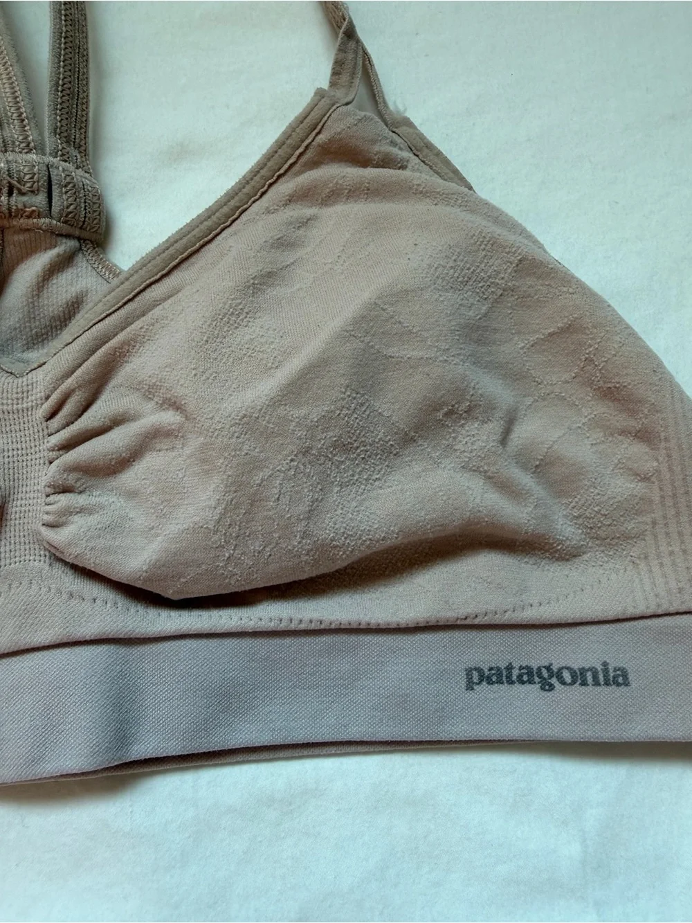 Patagonia Barely Bra Women’s M Beige Seamless Racerback Low Impact Bra